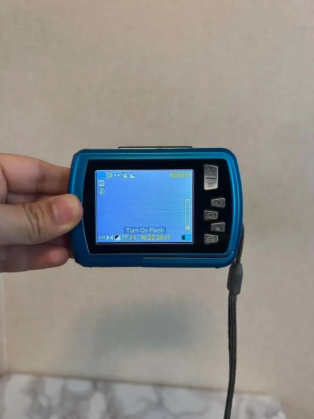 Polaroid iS048 16MP Waterproof Digital Camera - Blue